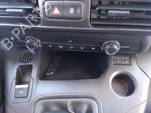 switch-citroen-berlingo-er_-ec_-2018-35932324 main image