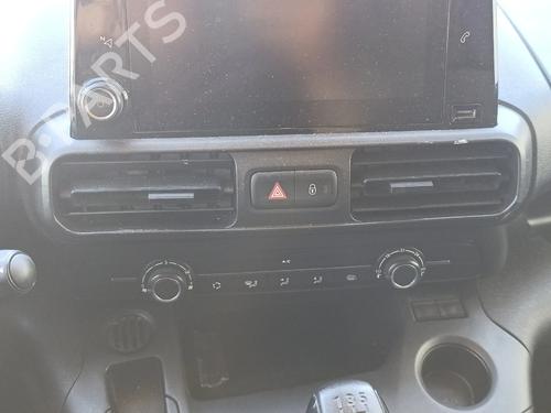 Used Air vent Air vent CITROËN BERLINGO (ER_, EC_) 1.5 BlueHDi 100 (102 hp) 35932357 35932357