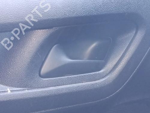 front-left-interior-door-handle-citroen-berlingo-er_-ec_-2018-35932362 main image