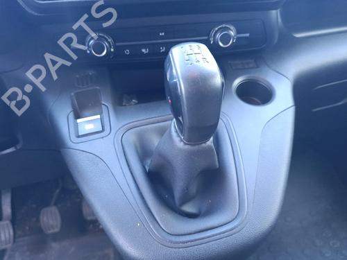 Shift knob CITROËN BERLINGO (ER_, EC_) 1.5 BlueHDi 100 | BP35932371I34 - Image 2