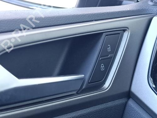 switch-vw-polo-vi-aw1-bz1-ae1-2017-36167568 main image