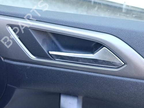 front-right-interior-door-handle-vw-polo-vi-aw1-bz1-ae1-2017-36167601 main image