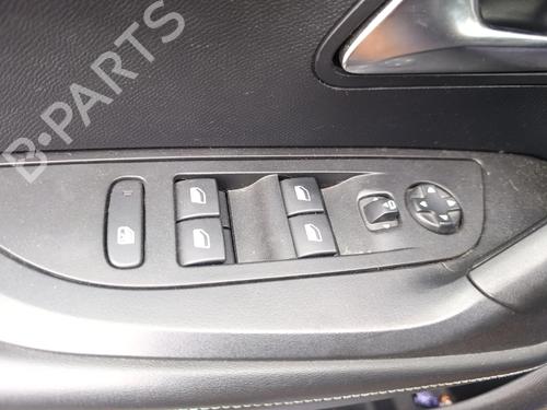 Used Left front window switch Left front window switch 36534606 36534606
