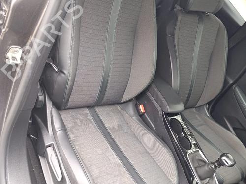 Used Right front seat Right front seat PEUGEOT 2008 II (UD_, US_, UY_, UJ_, UR_, UC_) 1.5 BlueHDI 110 (UDYHSK) (110 hp) 36534611 36534611