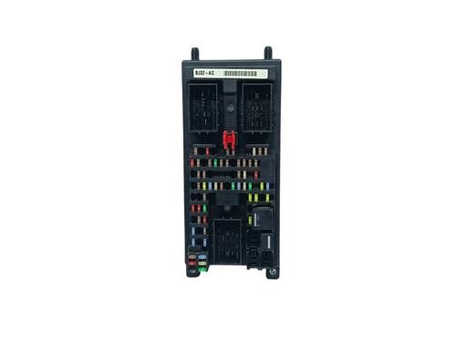 Used Fuse box Fuse box 36778518 36778518