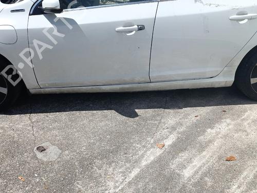 left-sideskirt-volvo-v60-i-estate-van-155-2013-2014-2015-36916373 main image