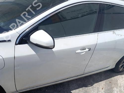 left-front-door-volvo-v60-i-estate-van-155-2013-2014-2015-36916377 main image