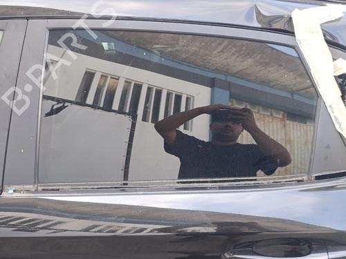 Used Rear left door window Rear left door window 36965550 36965550