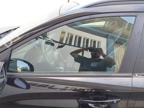 front-left-door-window-hyundai-kona-os-ose-osi-2017-2018-2019-2020-2021-2022-2023-36965548 main image
