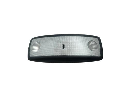 Luz interior Luz interior VOLVO V60 I (155) 2.0 T (180 hp) 37157519 37157519