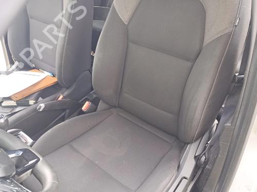 sde-st-renault-captur-ii-hf_-2020-37422373 main image