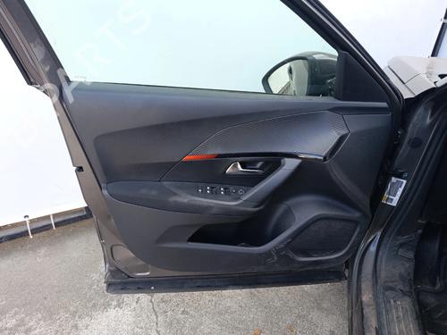 Forreste venstre beklædning Forreste venstre beklædning PEUGEOT 2008 II (UD_, US_, UY_, UJ_, UR_, UC_) 1.2 PureTech 100 (USHNK) (101 hp) 37430651 37430651