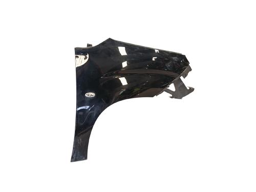 Used Right front fenders Right front fenders 37585820 37585820