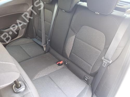 rear-seat-renault-clio-v-b7_-2019-37701026 main image