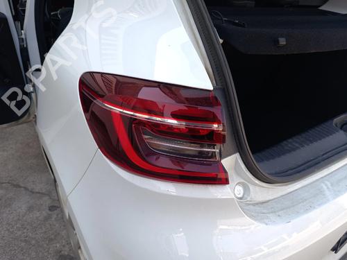 left-taillight-renault-clio-v-b7_-2019-37701034 main image