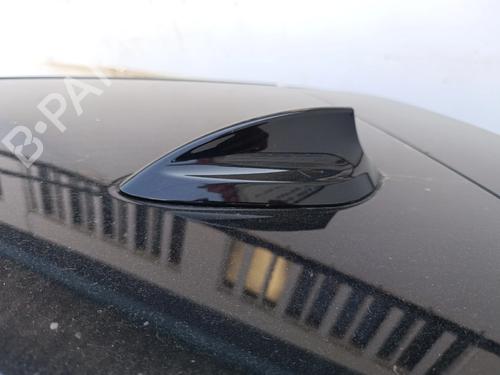 antennabase-bmw-1-f20-2011-2012-2013-2014-2015-2016-2017-2018-2019-37724259 main image