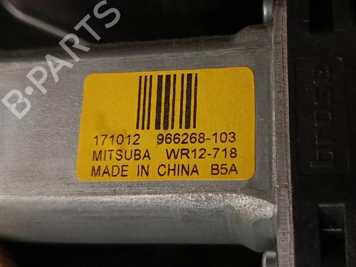 Left front window motor VOLVO V60 I (155) D2 | BP37797178E21 - Image 2