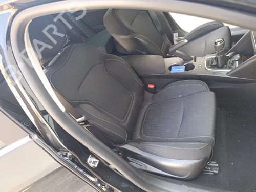 Used Right front seat Right front seat 37801039 37801039