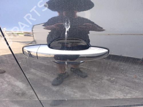front-right-exterior-door-handle-renault-megane-iv-hatchback-b9amn_-2015-37801027 main image