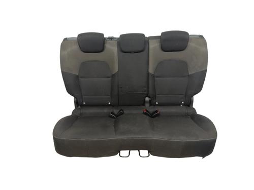 rear-seat-renault-captur-ii-hf_-2020-37422372 main image