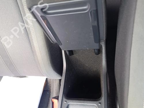 Armlæn VW POLO VI (AW1, BZ1, AE1) 1.6 TDI | BP38321419I20 - Image 2