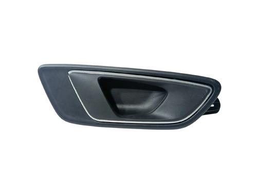 Used Front right interior door handle Front right interior door handle 33204892 33204892