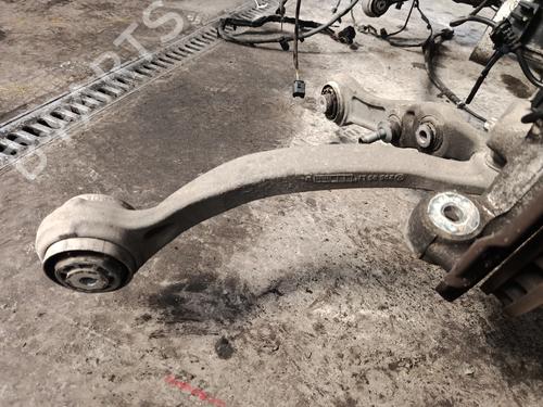 Used Left front suspension arm Left front suspension arm 38705325 38705325