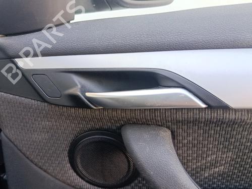 Used Front right interior door handle Front right interior door handle 38758303 38758303