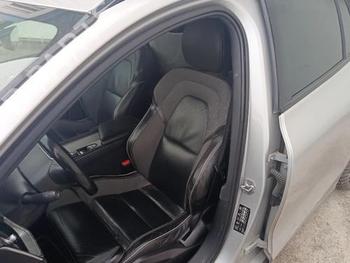 sde-venstre-fortil-volvo-v60-ii-225-2018-38784959 main image