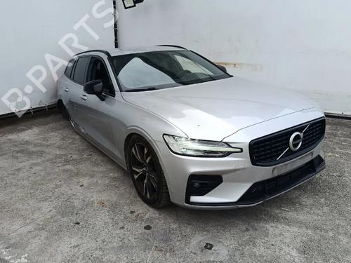 Komplette front VOLVO V60 II (225) D3 | BP38859591S1 - Image 3