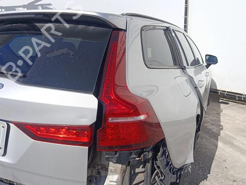 Right taillight VOLVO V60 II (225) D3 | BP38859617C35 - Image 2