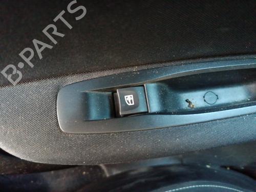 right-rear-window-switch-renault-megane-iv-grandtour-k9amn_-2016-39077826 main image
