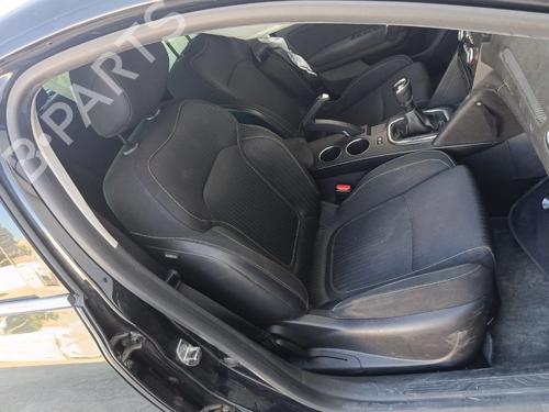 Used Right front seat Right front seat 39080788 39080788