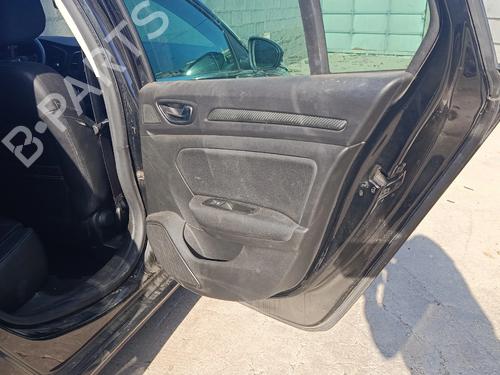 Used Rear right panel Rear right panel 39107394 39107394