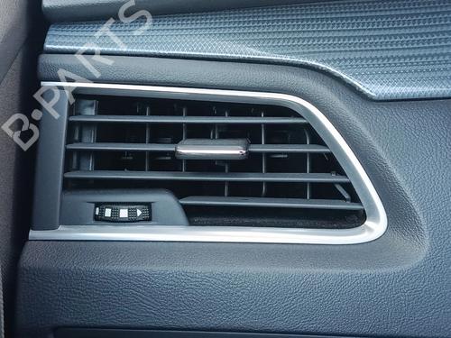air-vent-peugeot-508-sw-i-8e_-2010-2011-2012-2013-2014-2015-2016-2017-2018-39174583 main image