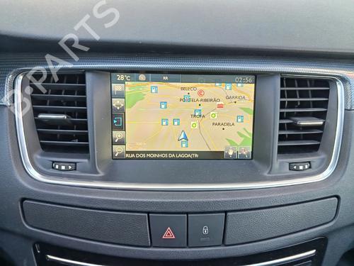 display-monitor-peugeot-508-sw-i-8e_-2010-2011-2012-2013-2014-2015-2016-2017-2018-39174579 main image
