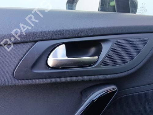 Used Front left interior door handle Front left interior door handle 39174606 39174606