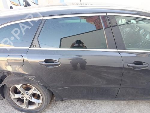 Dør højre bagtil Dør højre bagtil PEUGEOT 508 SW I (8E_) 1.6 HDi (116 hp) 39174615 39174615
