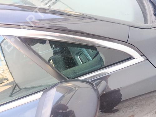 Used Front right quarter glass Front right quarter glass 39200738 39200738