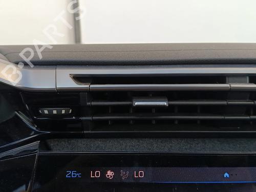 Used Air vent Air vent PEUGEOT 308 SW III (FC_, FJ_, FR_, F4_, FN_) PureTech 130 (FRHNSL, FRHNST) (131 hp) 39718800 39718800