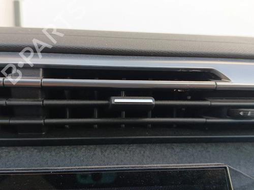Used Air vent Air vent PEUGEOT 308 SW III (FC_, FJ_, FR_, F4_, FN_) PureTech 130 (FRHNSL, FRHNST) (131 hp) 39718801 39718801