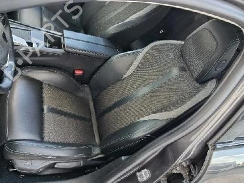 Used Seats set Seats set PEUGEOT 308 SW III (FC_, FJ_, FR_, F4_, FN_) PureTech 130 (FRHNSL, FRHNST) (131 hp) 39747885 39747885