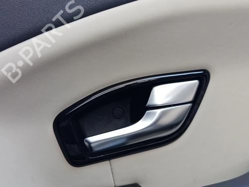 Used Rear right interior door handle Rear right interior door handle LAND ROVER RANGE ROVER EVOQUE VAN (L538) TD4 4x4 (150 hp) 39723375 39723375