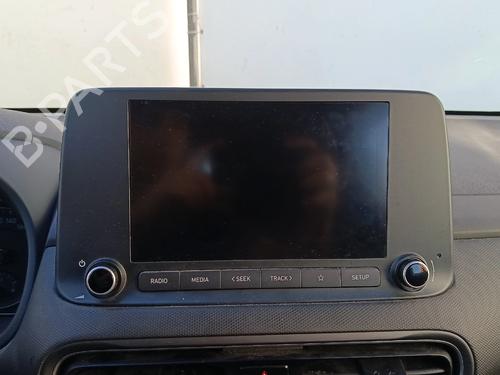 Used Display monitor Display monitor HYUNDAI KONA (OS, OSE, OSI) 1.6 CRDi Hybrid 48V (136 hp) 39884092 39884092