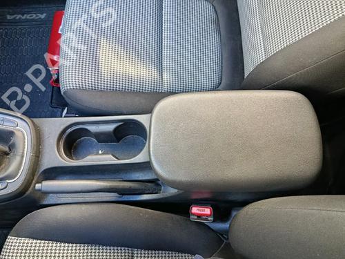 Used Armrest / Center console Armrest / Center console HYUNDAI KONA (OS, OSE, OSI) 1.6 CRDi Hybrid 48V (136 hp) 39884093 39884093