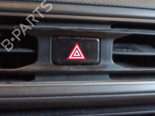 Used Warning switch Warning switch HYUNDAI KONA (OS, OSE, OSI) 1.6 CRDi Hybrid 48V (136 hp) 39890819 39890819