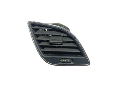 Used Air vent Air vent SEAT LEON (5F1) 1.4 TSI (125 hp) 33204903 33204903