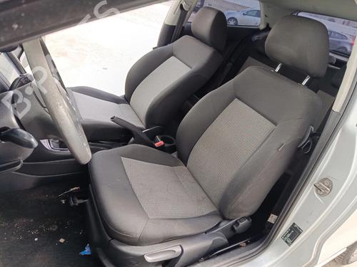 Used Left front seat Left front seat VW POLO V (6R1, 6C1) 1.2 TDI (75 hp) 40129323 40129323