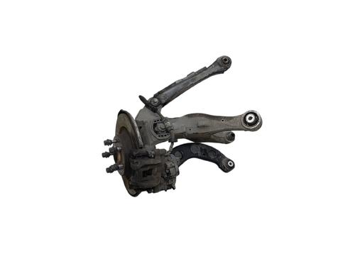 Used Left rear steering knuckle Left rear steering knuckle VOLVO V60 II (225) D3 (150 hp) 40304693 40304693