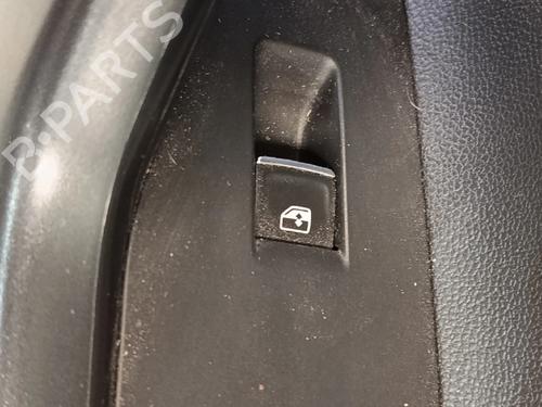 Used Right front window switch Right front window switch VW POLO VI (AW1, BZ1, AE1) 1.6 TDI (95 hp) 38321404 38321404